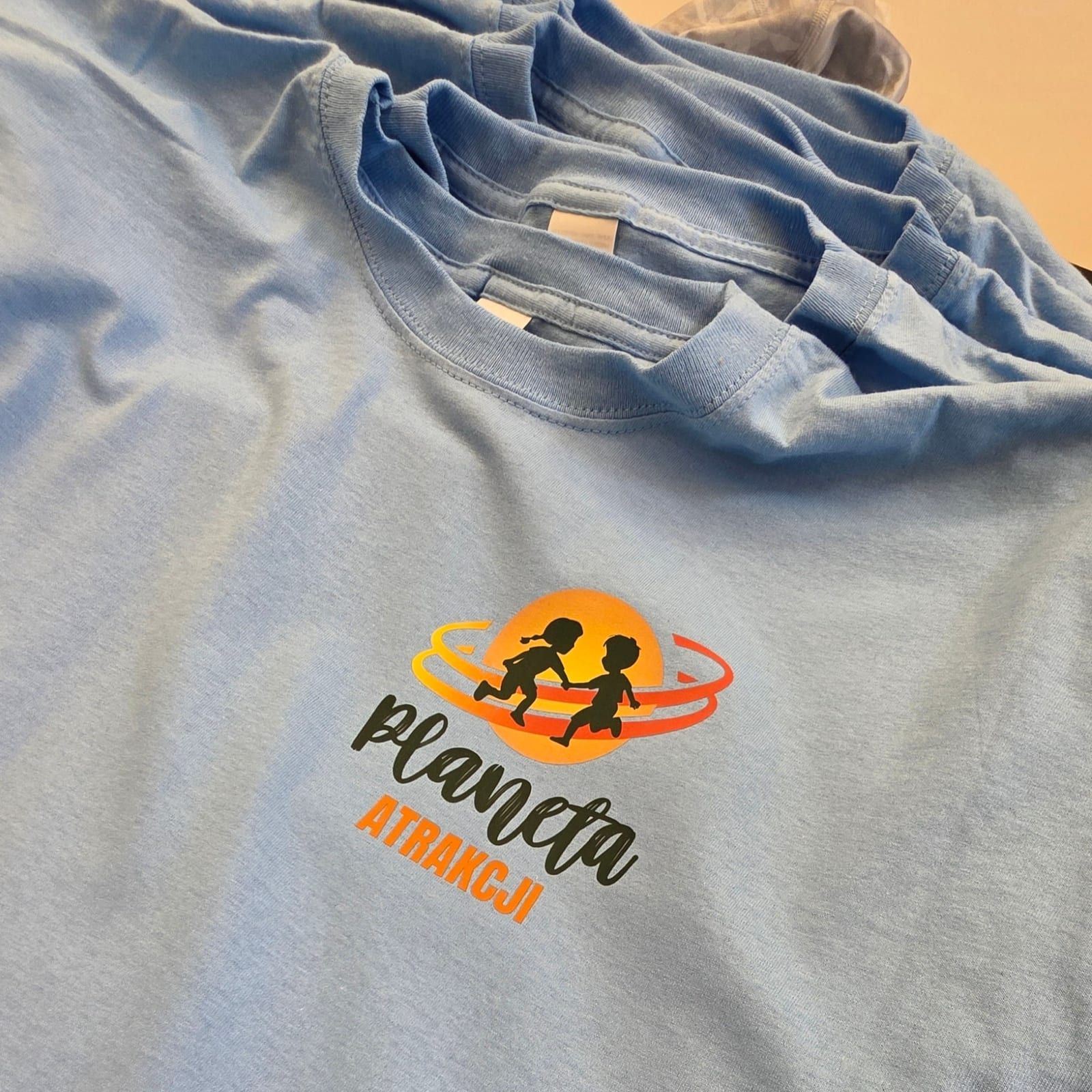 Koszulki – Planeta Atrakcji – zdjęcie 1 z 2