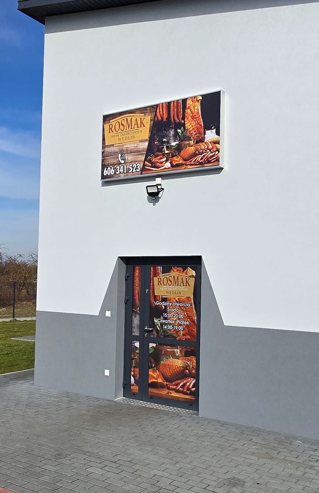 Kaseton i oklejenie drzwi – Rosmak