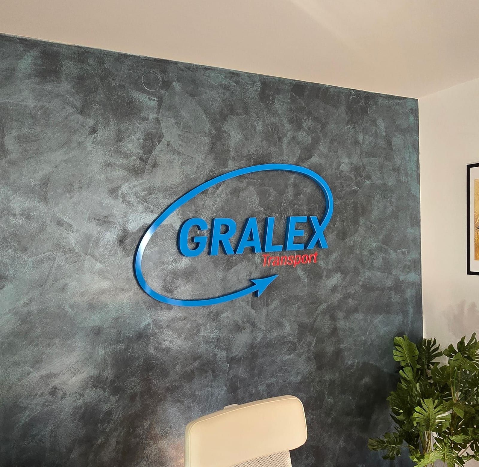 Logo 3D na ścianie – Gralex