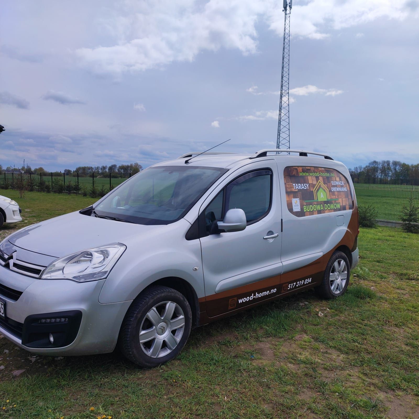 Oklejenie Berlingo – Wood-home – zdjęcie 1 z 2