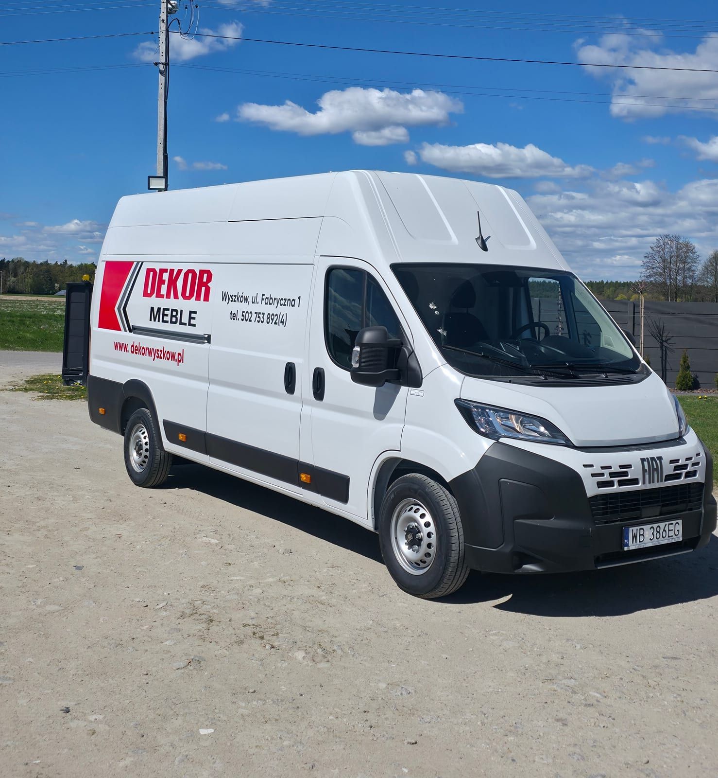 Oklejenie busów – Dekor Meble