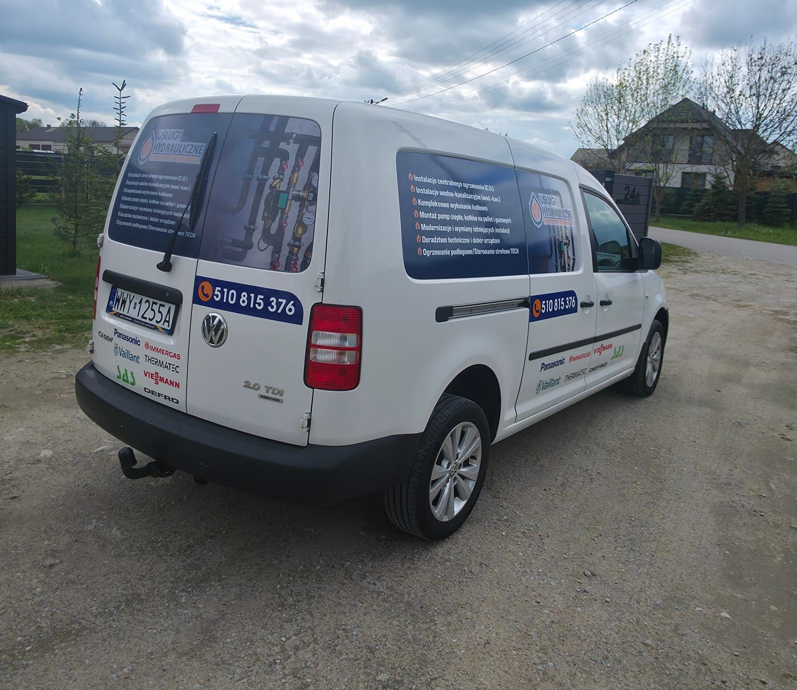 Oklejenie VW Caddy – usługi hydrauliczne