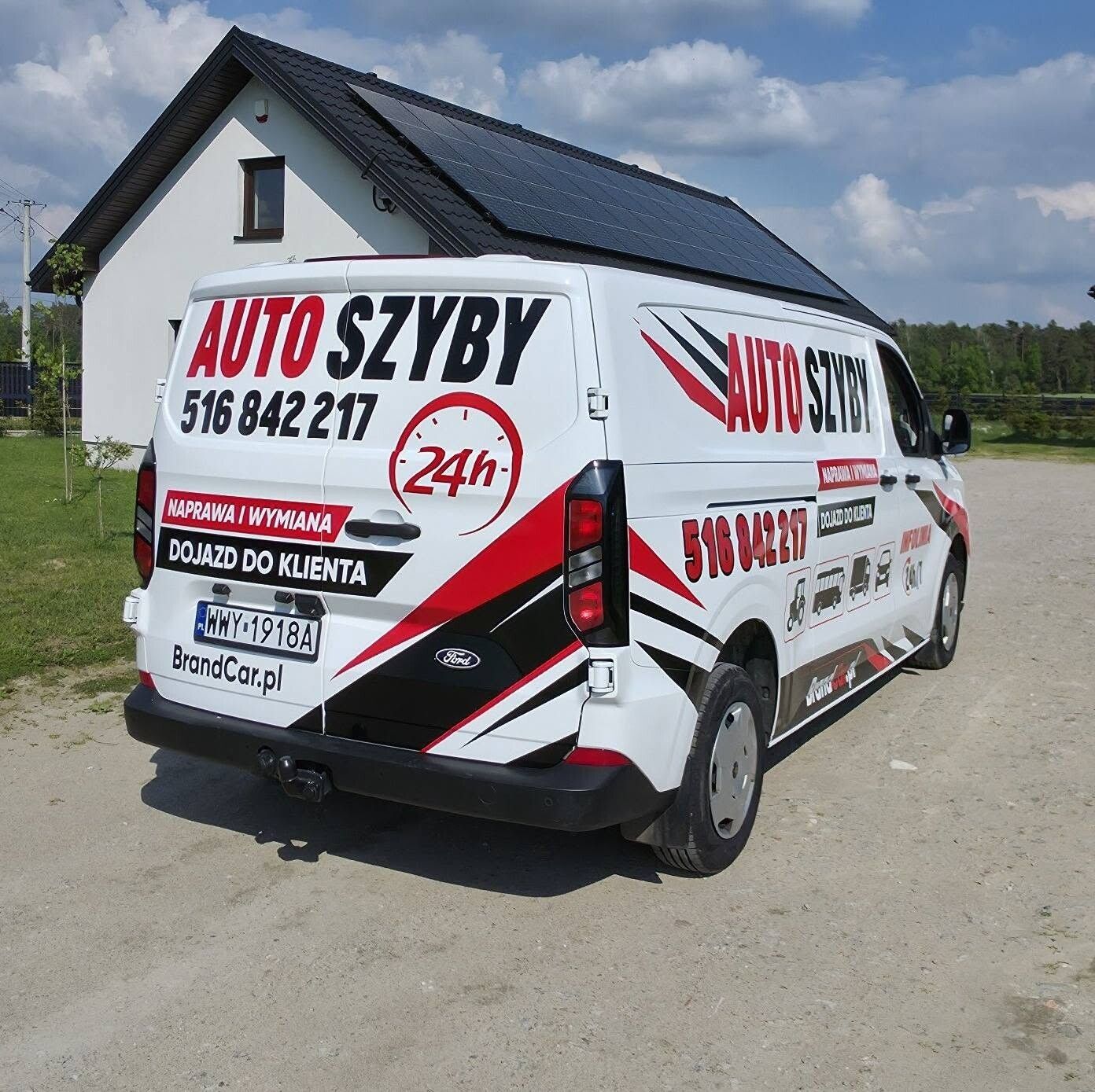 Oklejenie Forda Transit Custom dla Auto Szyby – zdjęcie 2 z 2