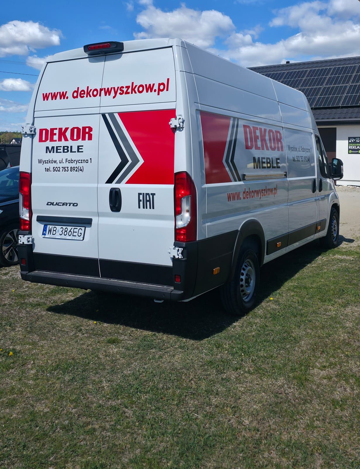 Oklejenie busów – Dekor Meble – zdjęcie 2 z 2