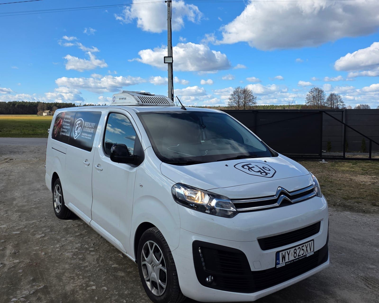Oklejenie Citroëna Jumpy – zdjęcie 2 z 3