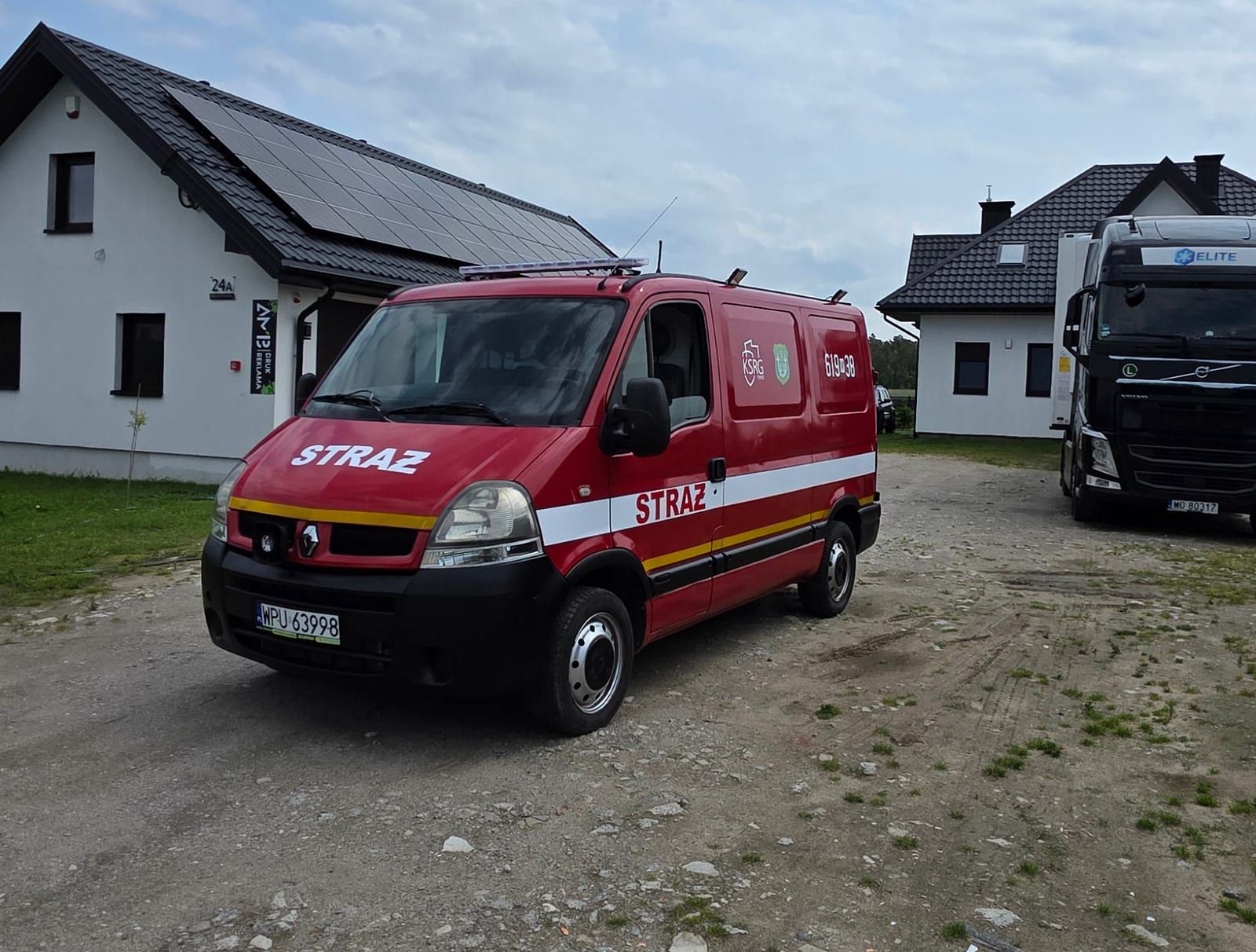 Oznakowanie pojazdów straży – zdjęcie 3 z 4