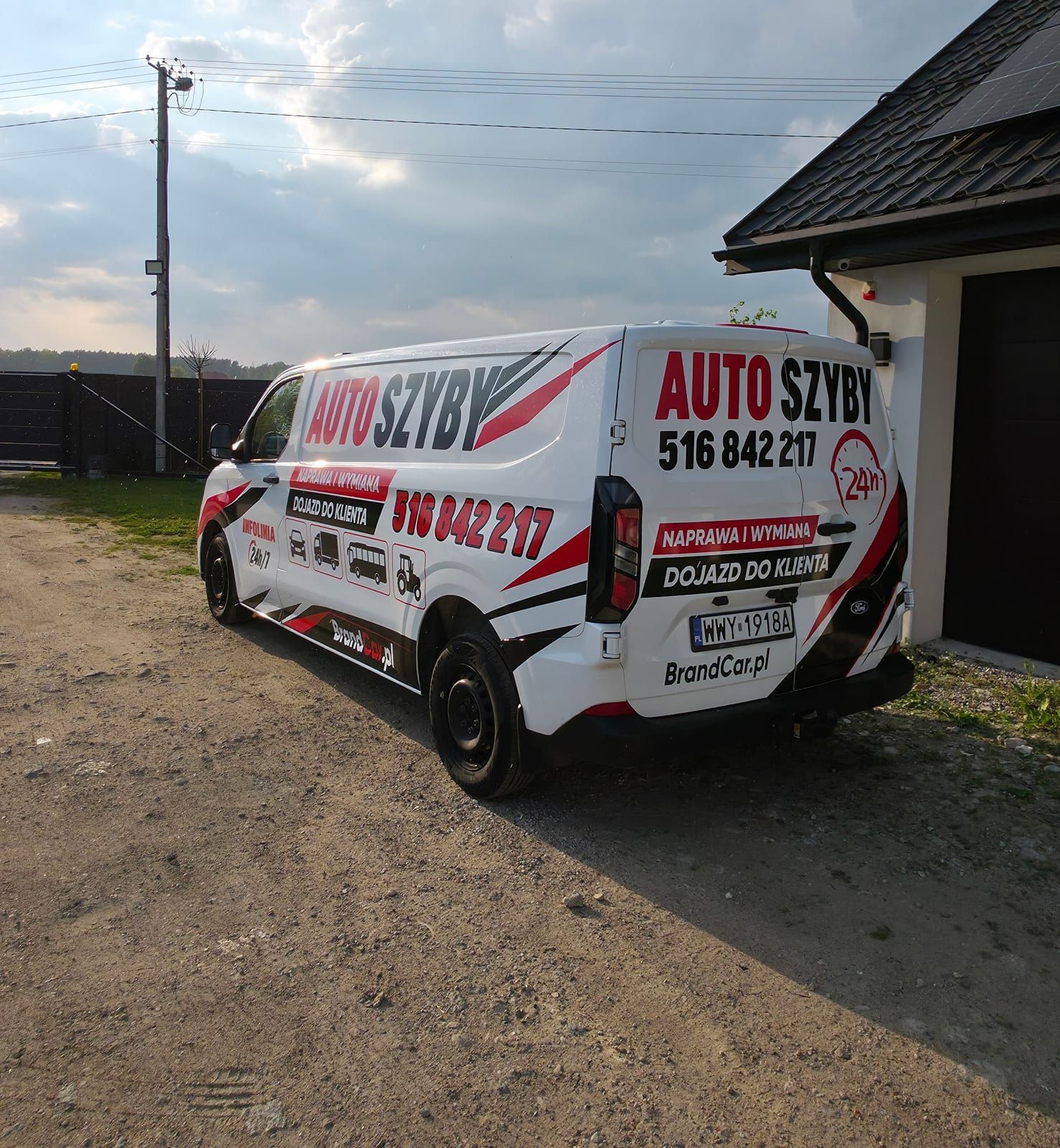 Oklejenie Forda Transit Custom dla Auto Szyby – zdjęcie 3 z 3