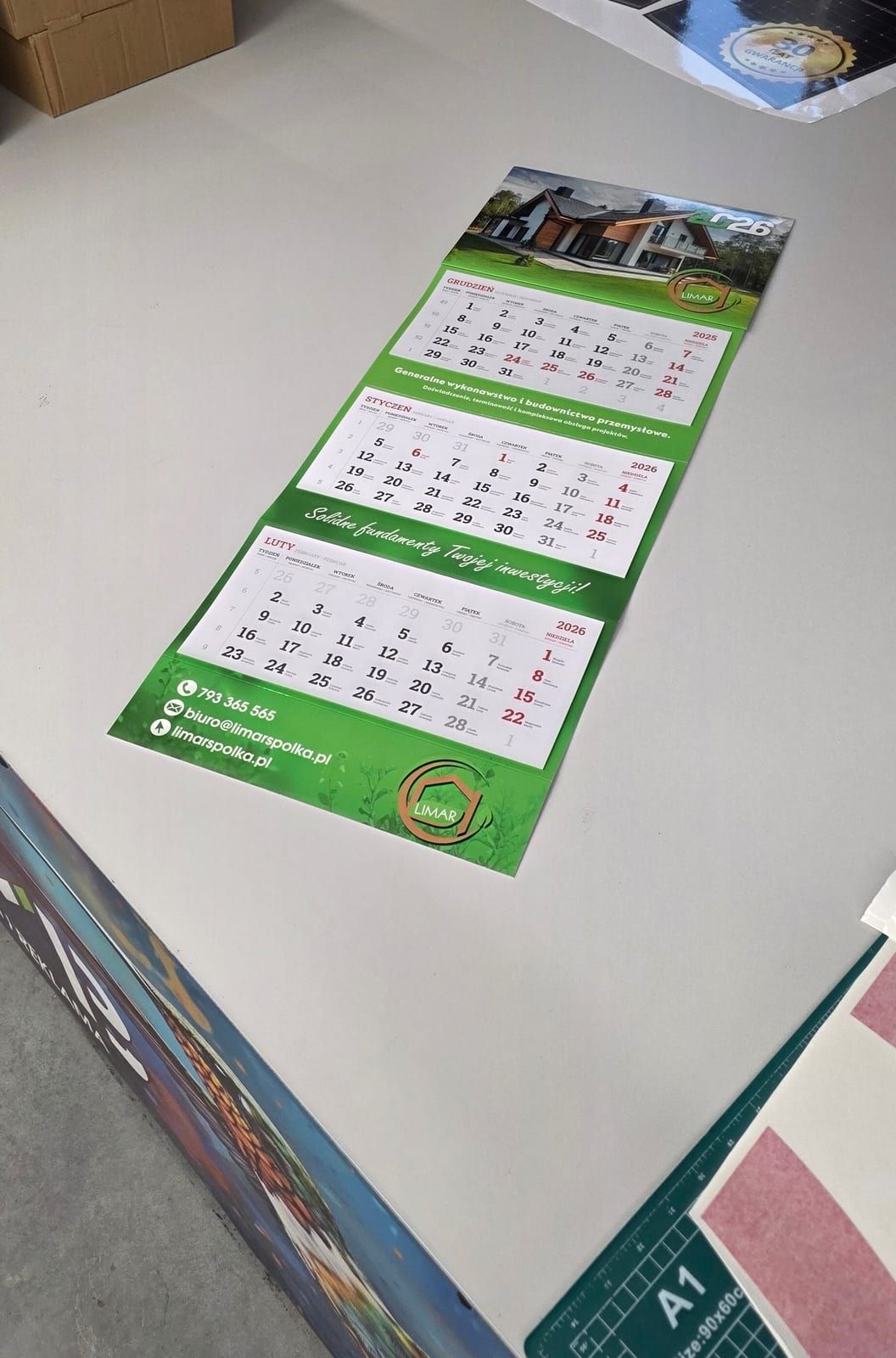 Kalendarze firmowe na 2026 rok – zdjęcie 7 z 9